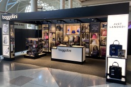 Baggallini Charlotte Airport Kiosk designed and fabricated by Orion